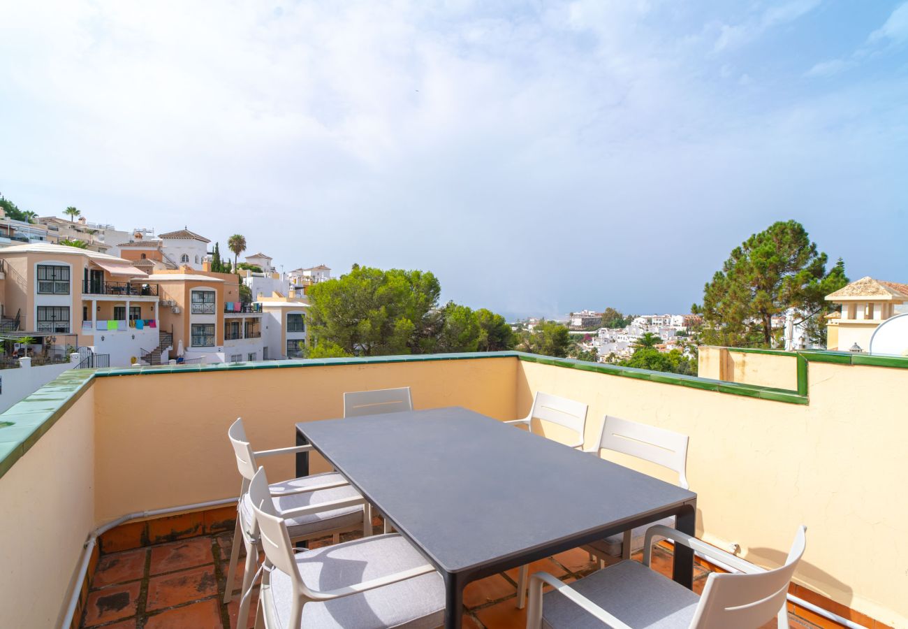 Rijhuis in Nerja - Las Flores de Burriana 5 by Casasol