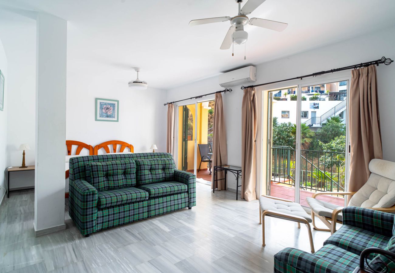Rijhuis in Nerja - Las Flores de Burriana 5 by Casasol