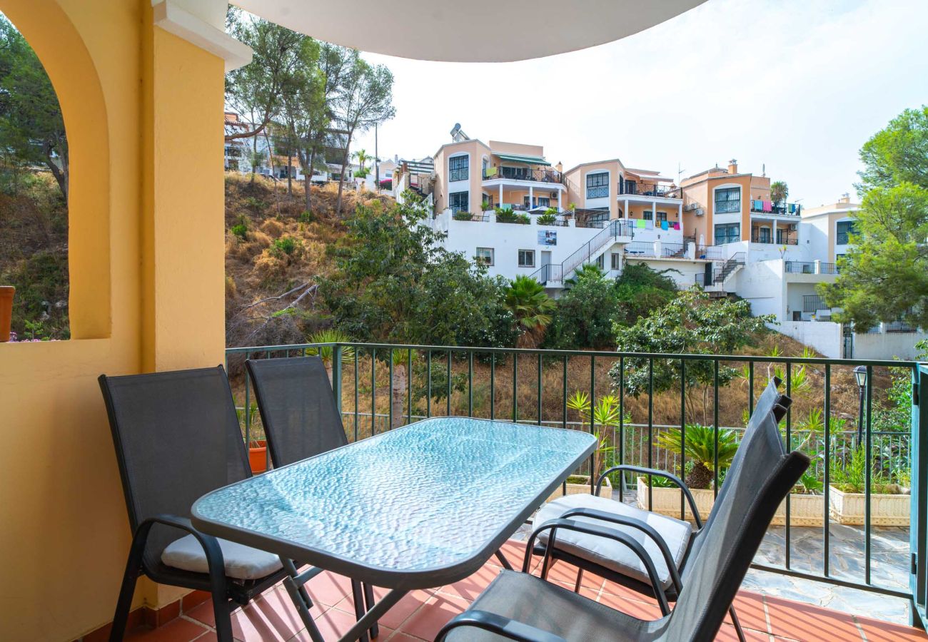 Rijhuis in Nerja - Las Flores de Burriana 5 by Casasol