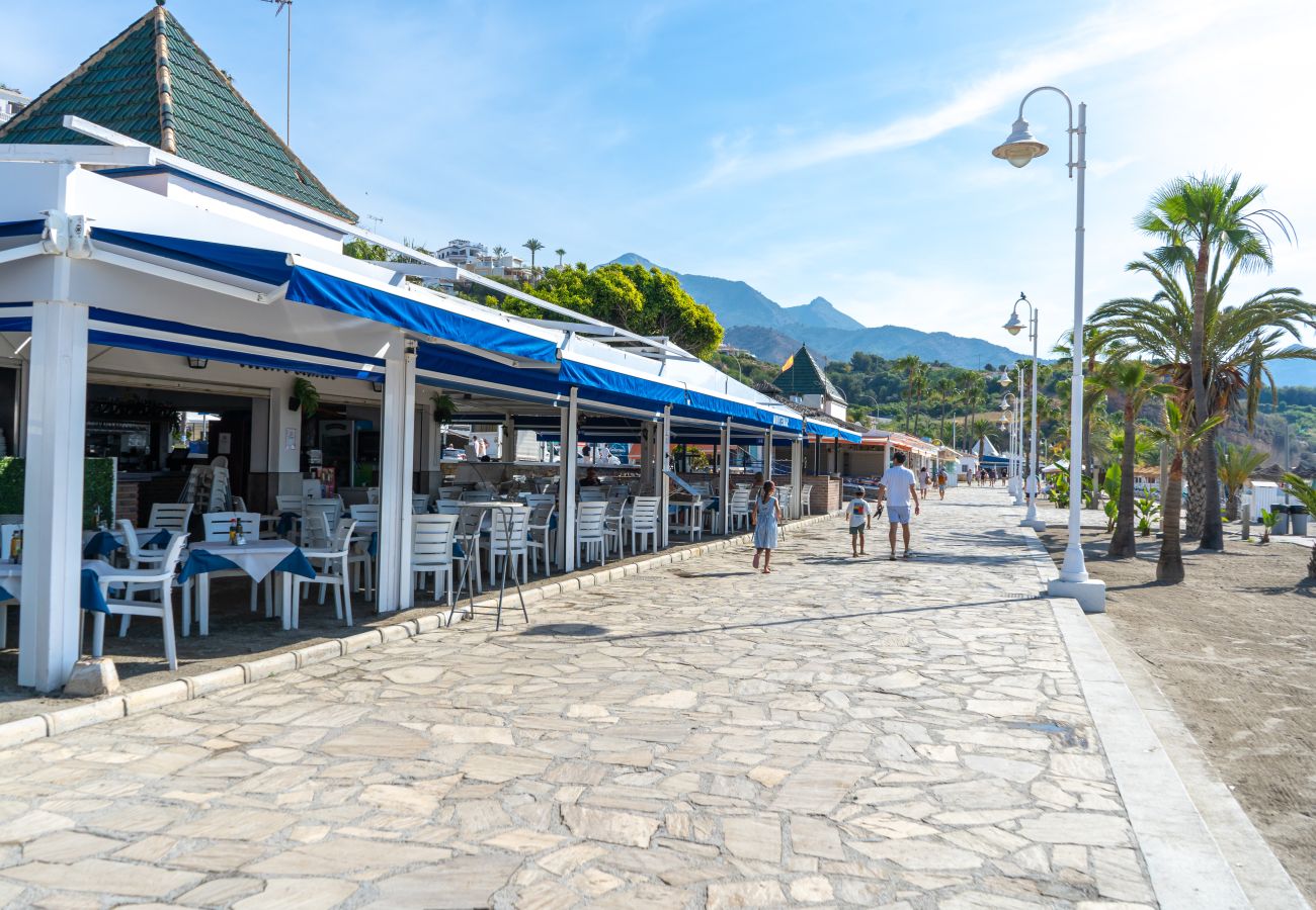 Rijhuis in Nerja - Las Flores de Burriana 5 by Casasol